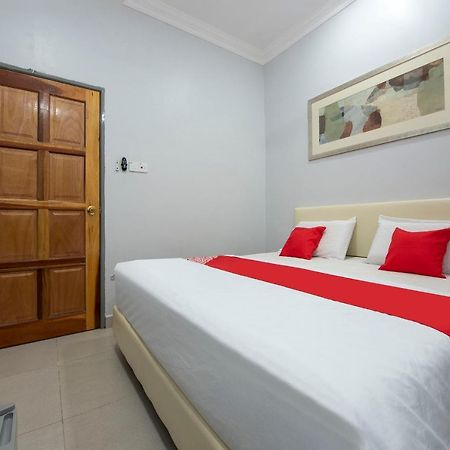 Oyo 90234 Sungai Rengit City Resort 2 Kampung Sungai Rengit 외부 사진