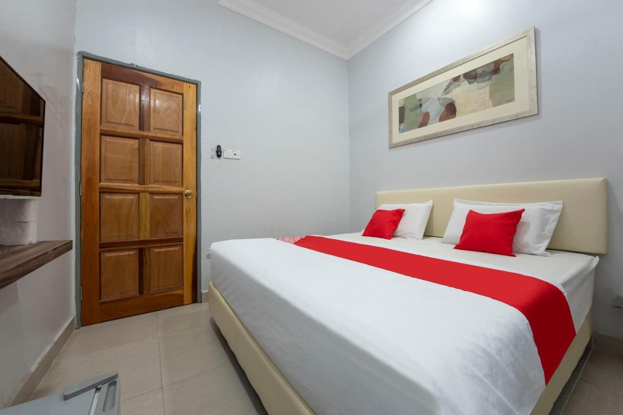 Oyo 90234 Sungai Rengit City Resort 2 Kampung Sungai Rengit 외부 사진