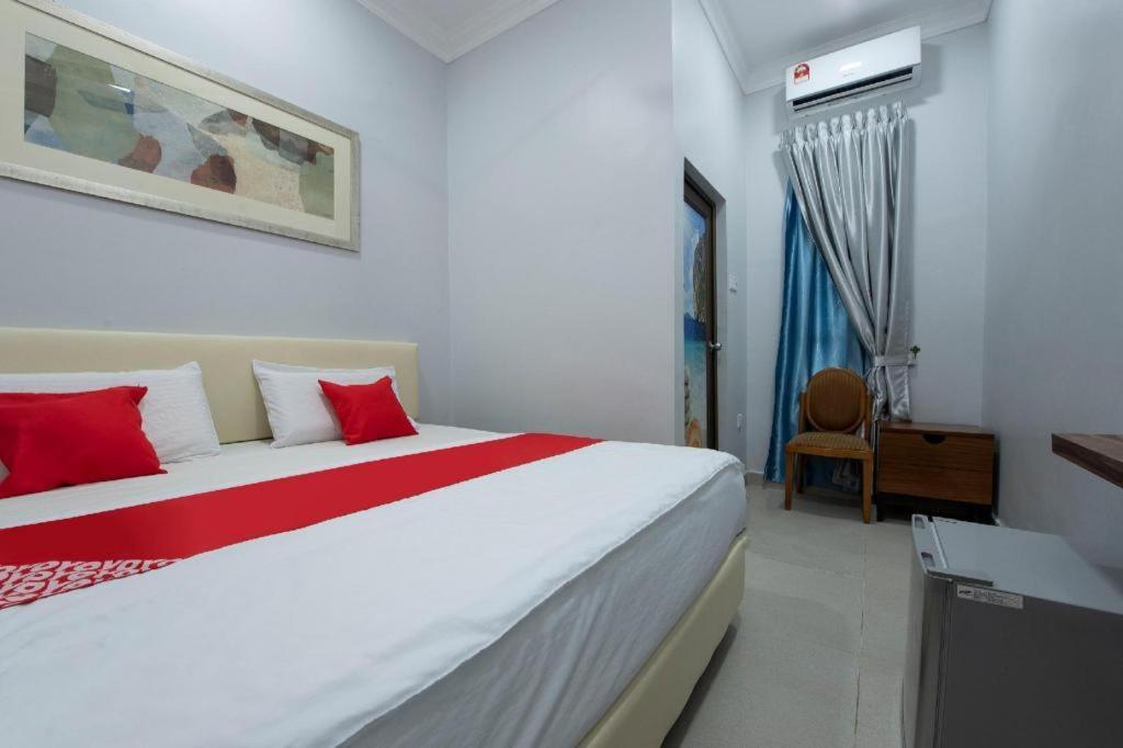 Oyo 90234 Sungai Rengit City Resort 2 Kampung Sungai Rengit 외부 사진