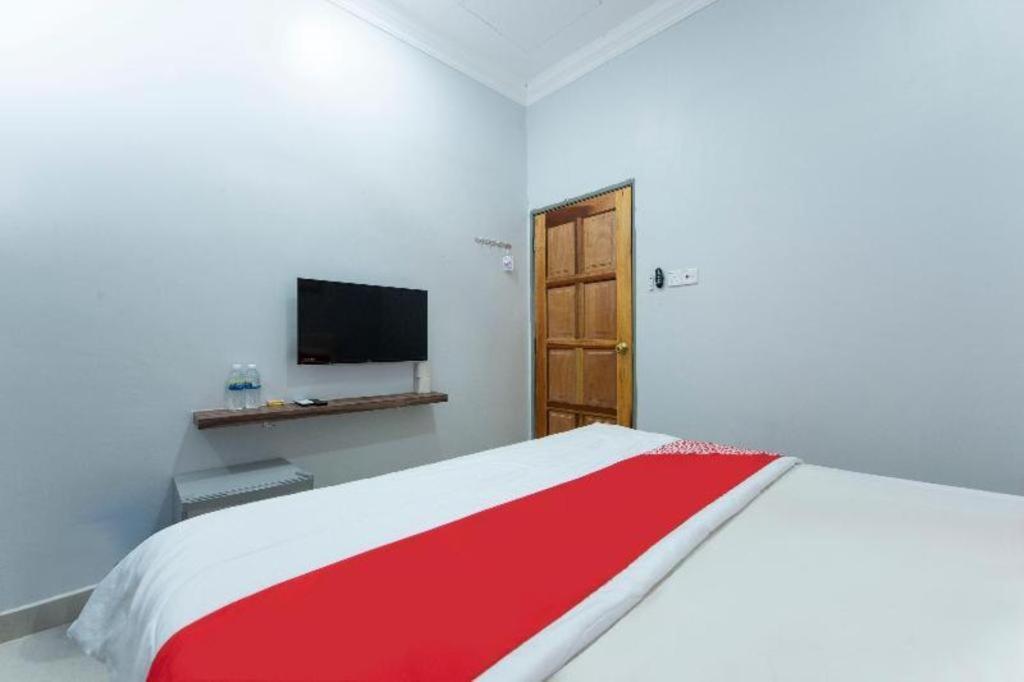 Oyo 90234 Sungai Rengit City Resort 2 Kampung Sungai Rengit 외부 사진