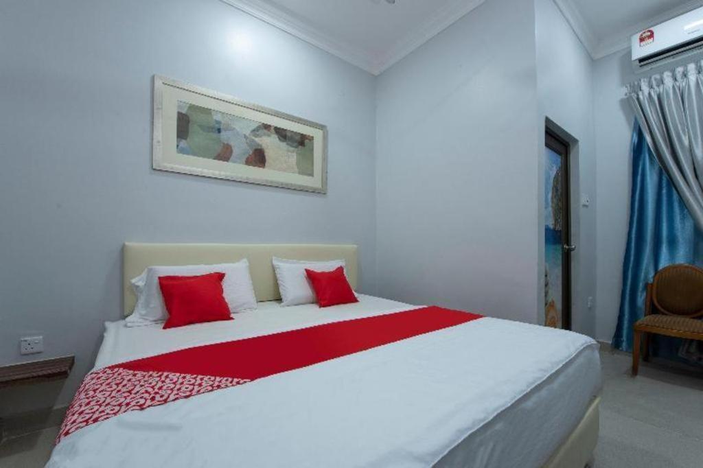 Oyo 90234 Sungai Rengit City Resort 2 Kampung Sungai Rengit 외부 사진