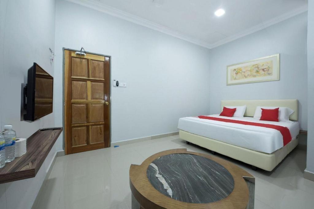 Oyo 90234 Sungai Rengit City Resort 2 Kampung Sungai Rengit 외부 사진