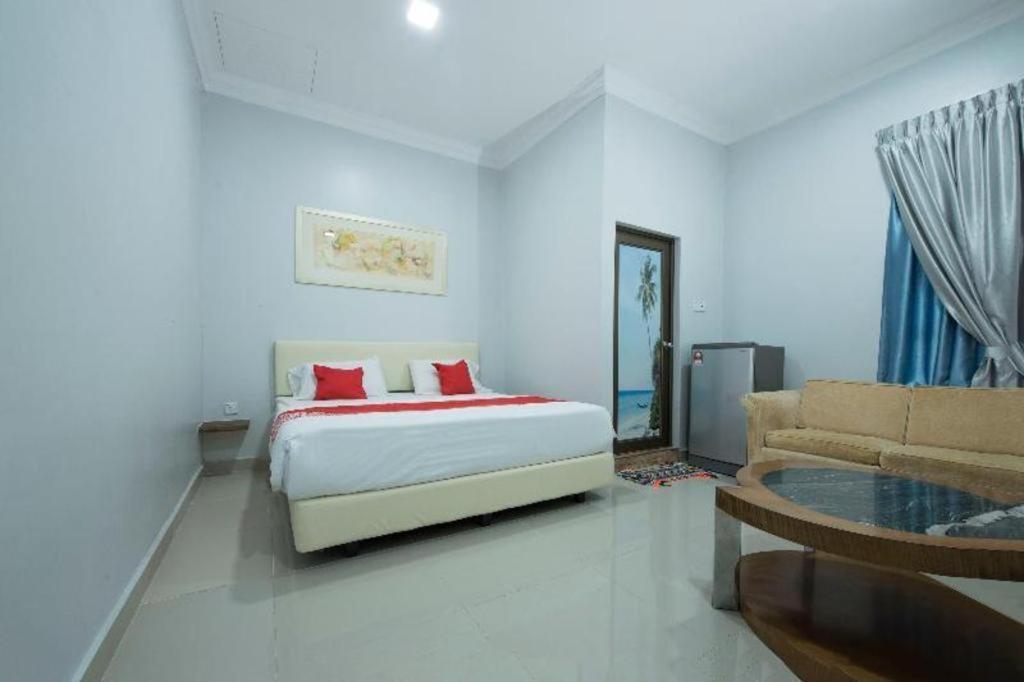 Oyo 90234 Sungai Rengit City Resort 2 Kampung Sungai Rengit 외부 사진